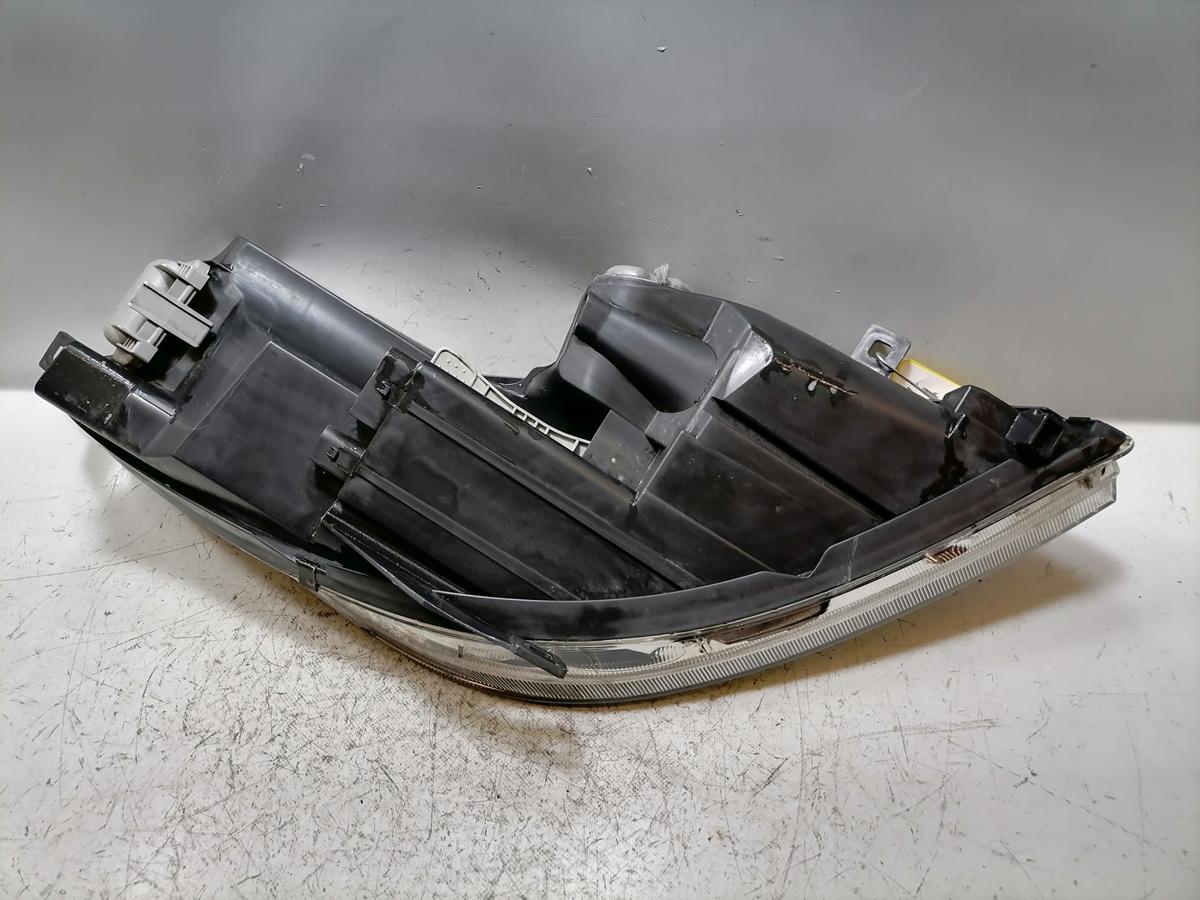 Mitsubishi Colt Z30 original Scheinwerfer vorn links Halogen Bj.2006